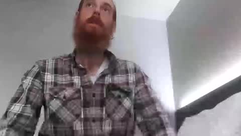 Snapshot of skyviper88 chatting on 03-02-25, 03:59 Sky Viper online show from 03-02-25, 03:59