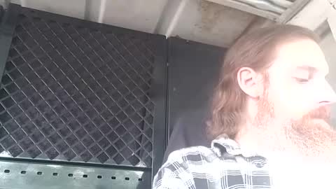 Snapshot of skyviper88 chatting on 09-09-25, 08:19 Sky Viper online show from 09-09-25, 08:19