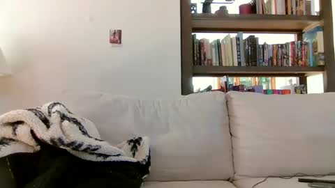 Sky Winters online show from 04-04-26, 02:25