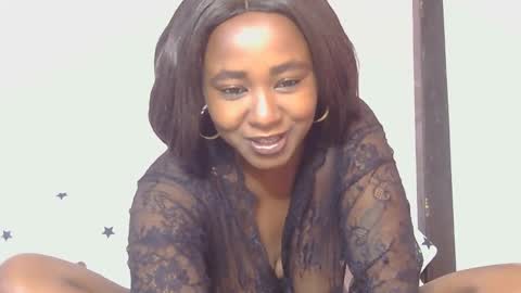 Snapshot of skyy_brown chatting on 02-19-25, 03:28 Bella online show from 02-19-25, 03:28