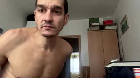 slabyhrac online show from 09-24-25, 08:17