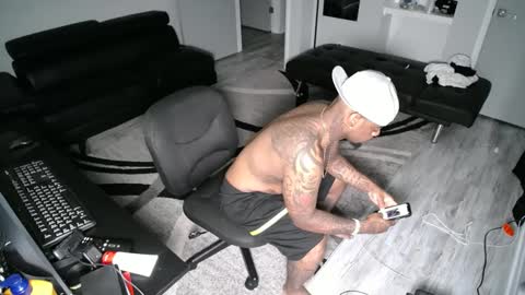 nasty twitter KASHCARTERATL online show from 03-04-25, 05:03