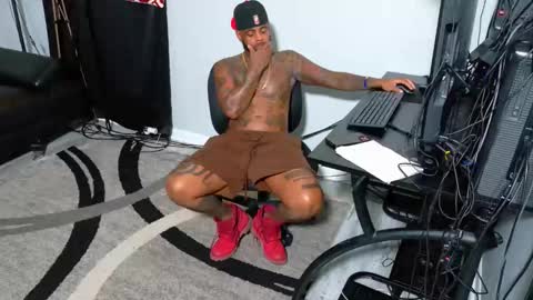 nasty twitter KASHCARTERATL online show from 10-31-25, 03:46