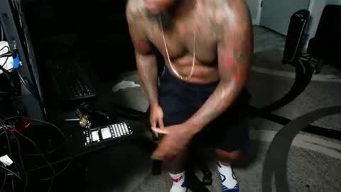 Snapshot of slangondemhoes chatting on 07-09-26, 02:15 nasty twitter KASHCARTERATL online show from 07-09-26, 02:15