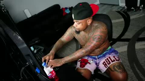 Snapshot of slangondemhoes chatting on 07-23-26, 03:26 nasty twitter KASHCARTERATL online show from 07-23-26, 03:26