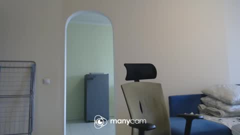 Snapshot of slavaxxx777 chatting on 02-26-25, 02:46 Slava GAY. PVT OPEN. online show from 02-26-25, 02:46