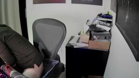 slave2pussy online show from 03-02-25, 05:44