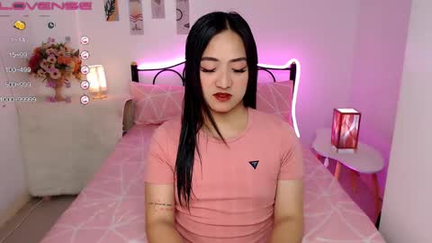 Snapshot of slave_amanda69 chatting on 12-10-24, 06:01 Queen Cyrine online show from 12-10-24, 06:01