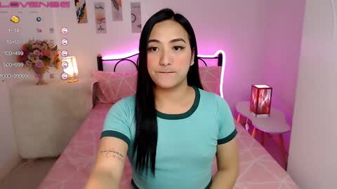 Snapshot of slave_amanda69 chatting on 12-23-24, 10:10 Queen Cyrine online show from 12-23-24, 10:10