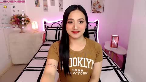 Snapshot of slave_amanda69 chatting on 02-06-25, 03:48 Queen Cyrine online show from 02-06-25, 03:48