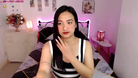 Snapshot of slave_amanda69 chatting on 02-19-25, 09:06 Queen Cyrine online show from 02-19-25, 09:06