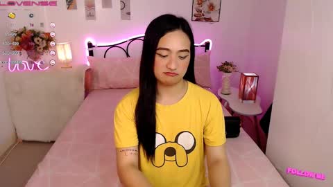 Snapshot of slave_amanda69 chatting on 03-07-25, 01:31 Queen Cyrine online show from 03-07-25, 01:31