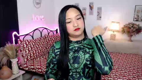Snapshot of slave_amanda69 chatting on 09-14-25, 02:44 Queen Cyrine online show from 09-14-25, 02:44