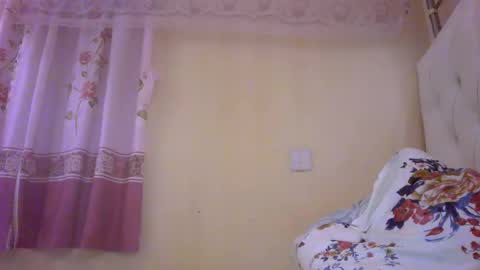 Rose online show from 12-07-24, 01:03