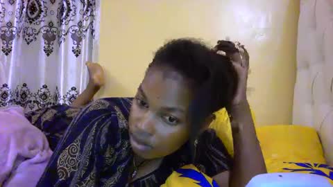 Rose online show from 03-10-25, 01:56