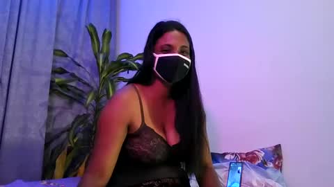 Snapshot of slcouple7 chatting on 01-04-25, 04:12 Slcouple online show from 01-04-25, 04:12