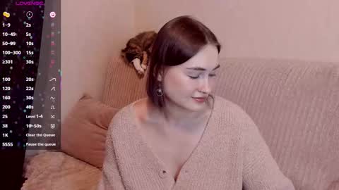 Alice online show from 12-19-25, 04:47