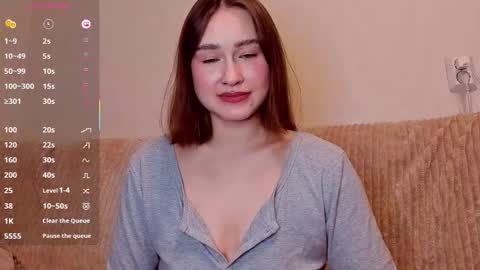 Snapshot of sleeeepy_af chatting on 03-17-26, 08:23 Alice online show from 03-17-26, 08:23
