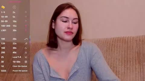 Snapshot of sleeeepy_af chatting on 04-06-26, 04:32 Alice online show from 04-06-26, 04:32