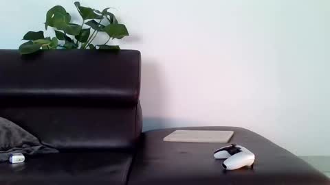 sleeperly online show from 10-11-25, 09:41