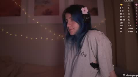 Sonya online show from 12-19-24, 09:06