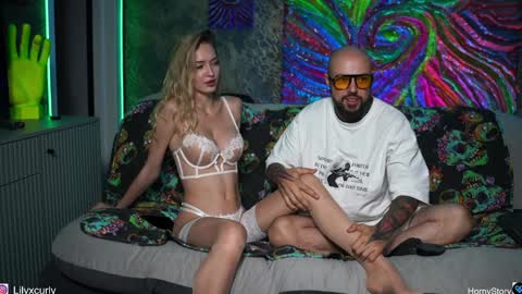 Snapshot of slemgem chatting on 09-20-25, 06:42 Slemgem Amy friends online show from 09-20-25, 06:42