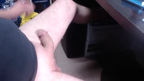 sliderguy699 online show from 02-19-26, 03:02