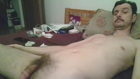 Snapshot of slim38 chatting on 12-23-25, 12:52 Alin online show from 12-23-25, 12:52