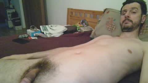 Snapshot of slim38 chatting on 03-06-26, 05:04 Alin online show from 03-06-26, 05:04