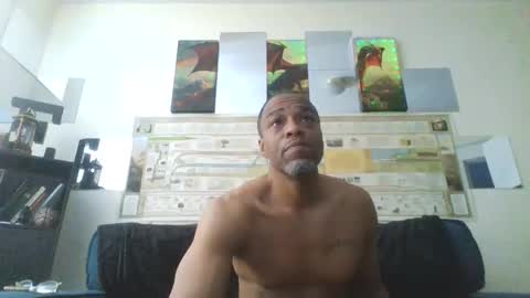 Slim8975 online show from 04-05-26, 11:18