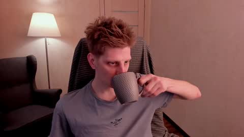 Andy online show from 02-06-25, 07:45