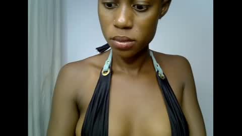Snapshot of slim_candy12 chatting on 06-27-26, 08:30 Lily online show from 06-27-26, 08:30
