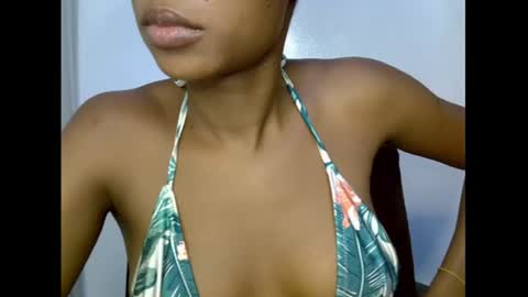 Snapshot of slim_candy12 chatting on 07-28-26, 08:52 Lily online show from 07-28-26, 08:52