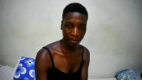 Snapshot of slim_cate chatting on 12-04-25, 11:30 slim_cate online show from 12-04-25, 11:30