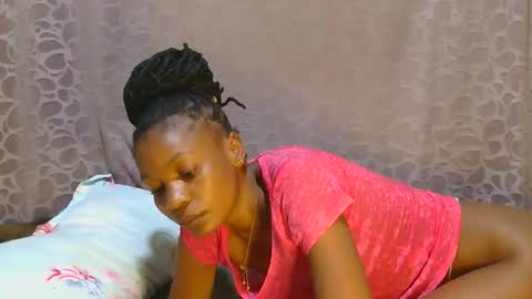 slim_girl01 online show from 11-24-25, 07:41