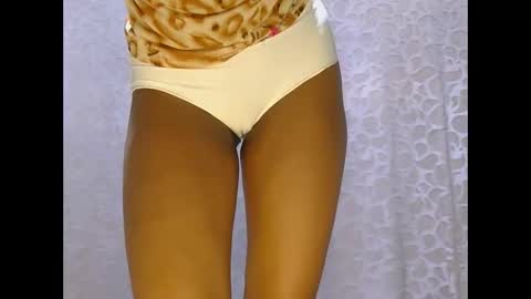 slim_girl01 online show from 03-17-26, 07:12