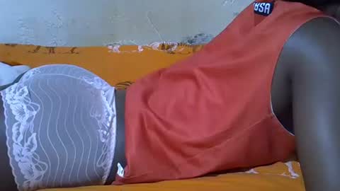 slim_girl3 online show from 09-23-25, 01:52