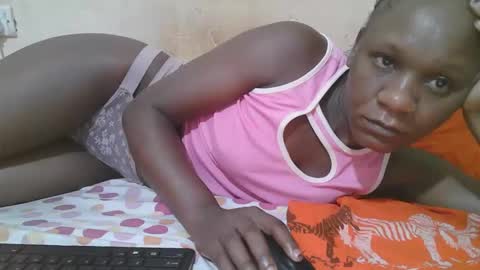 slim_girl3 online show from 04-14-26, 02:39