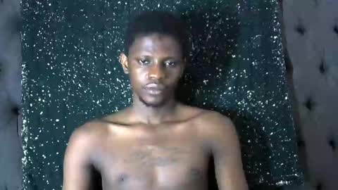 Snapshot of slim_long01 chatting on 01-07-25, 09:18 slim long01 online show from 01-07-25, 09:18