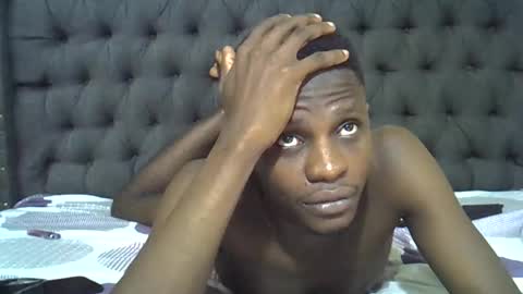 Snapshot of slim_long01 chatting on 06-10-26, 07:13 slim long01 online show from 06-10-26, 07:13
