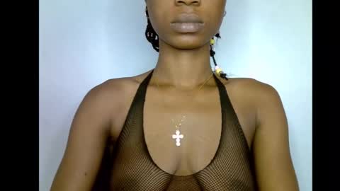 Snapshot of slim_petitqueen chatting on 01-07-26, 07:33 Alice online show from 01-07-26, 07:33