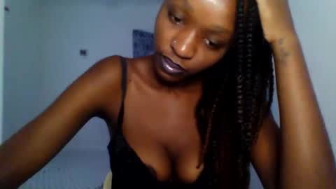 slimandthick1 online show from 03-02-26, 08:43