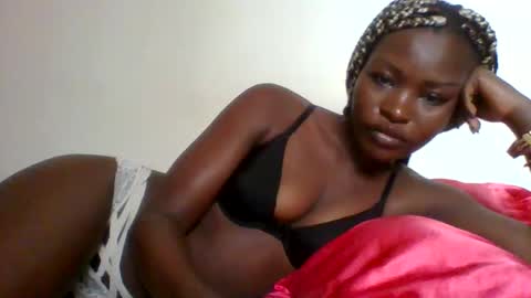 slimdiva online show from 03-17-26, 05:33