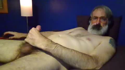 Slimglimmer online show from 12-21-24, 05:47