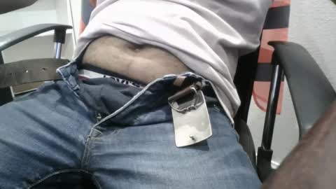 Snapshot of slimjimorange9 chatting on 09-29-25, 11:42 slimjimorange9 online show from 09-29-25, 11:42