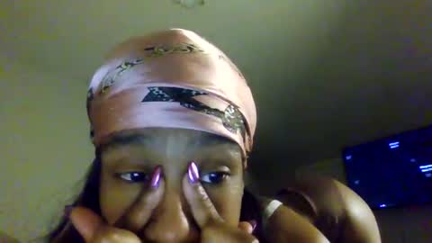 slimmmgooodiexoxo online show from 12-19-24, 10:42