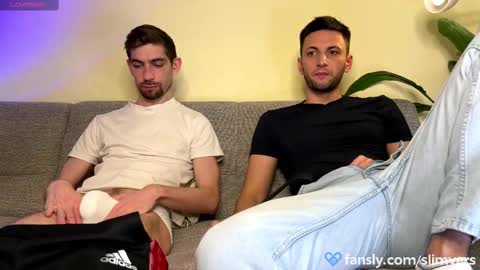 Snapshot of slimvers chatting on 03-07-25, 06:54 Art  online show from 03-07-25, 06:54