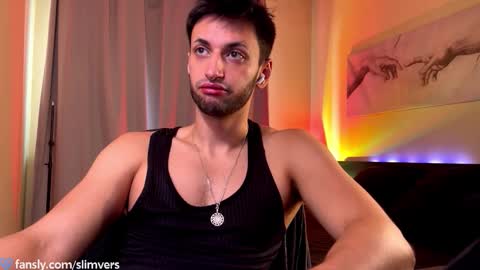 Snapshot of slimvers chatting on 11-09-25, 07:06 Art online show from 11-09-25, 07:06