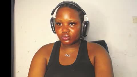 Jemila online show from 11-11-25, 07:58