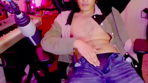 sloburnbabyx online show from 03-08-25, 12:11